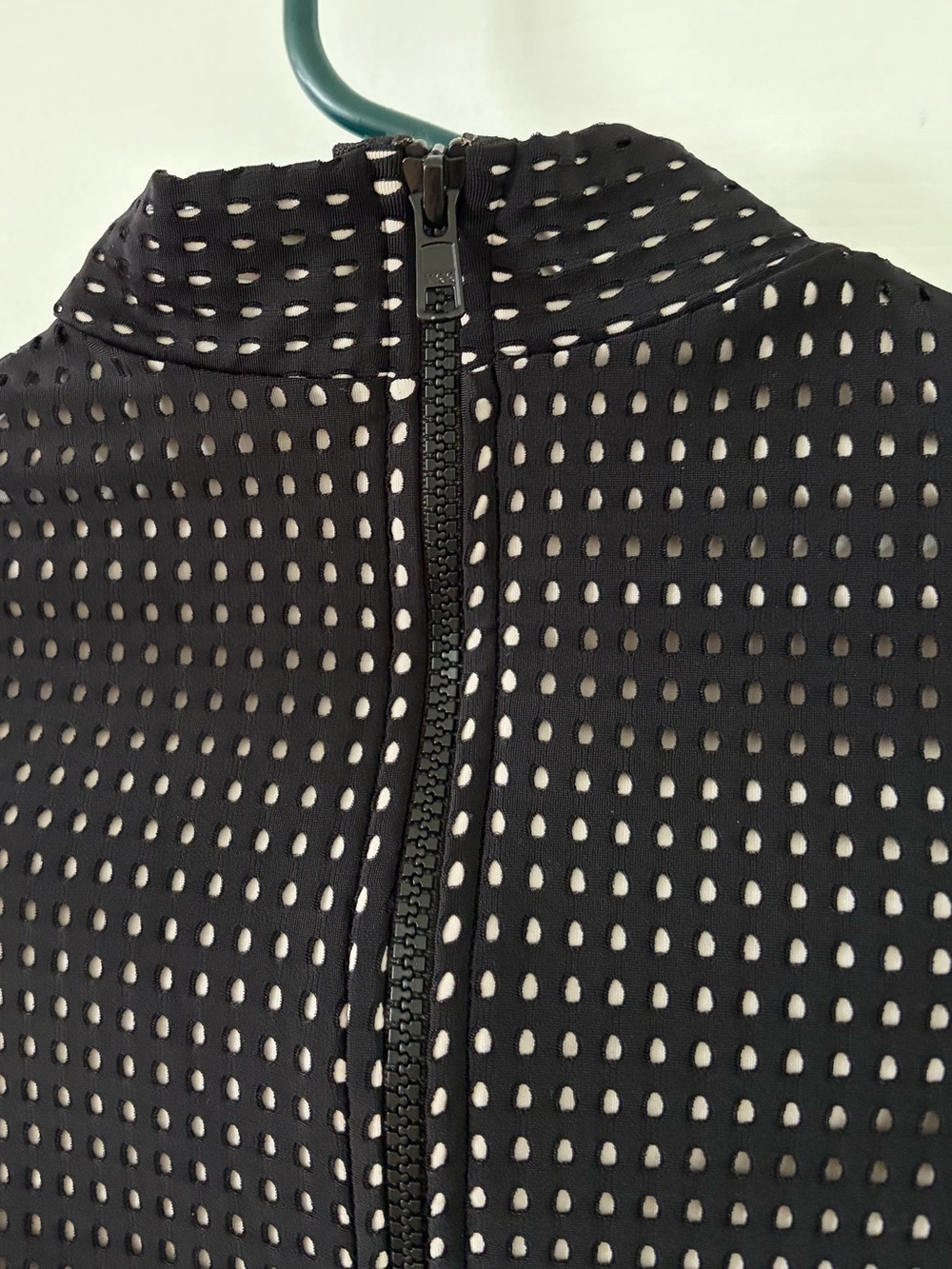 Acacia Ehukai Mesh Rash Guard One Piece Swim Black Size Petite/XS - Picture 5 of 7